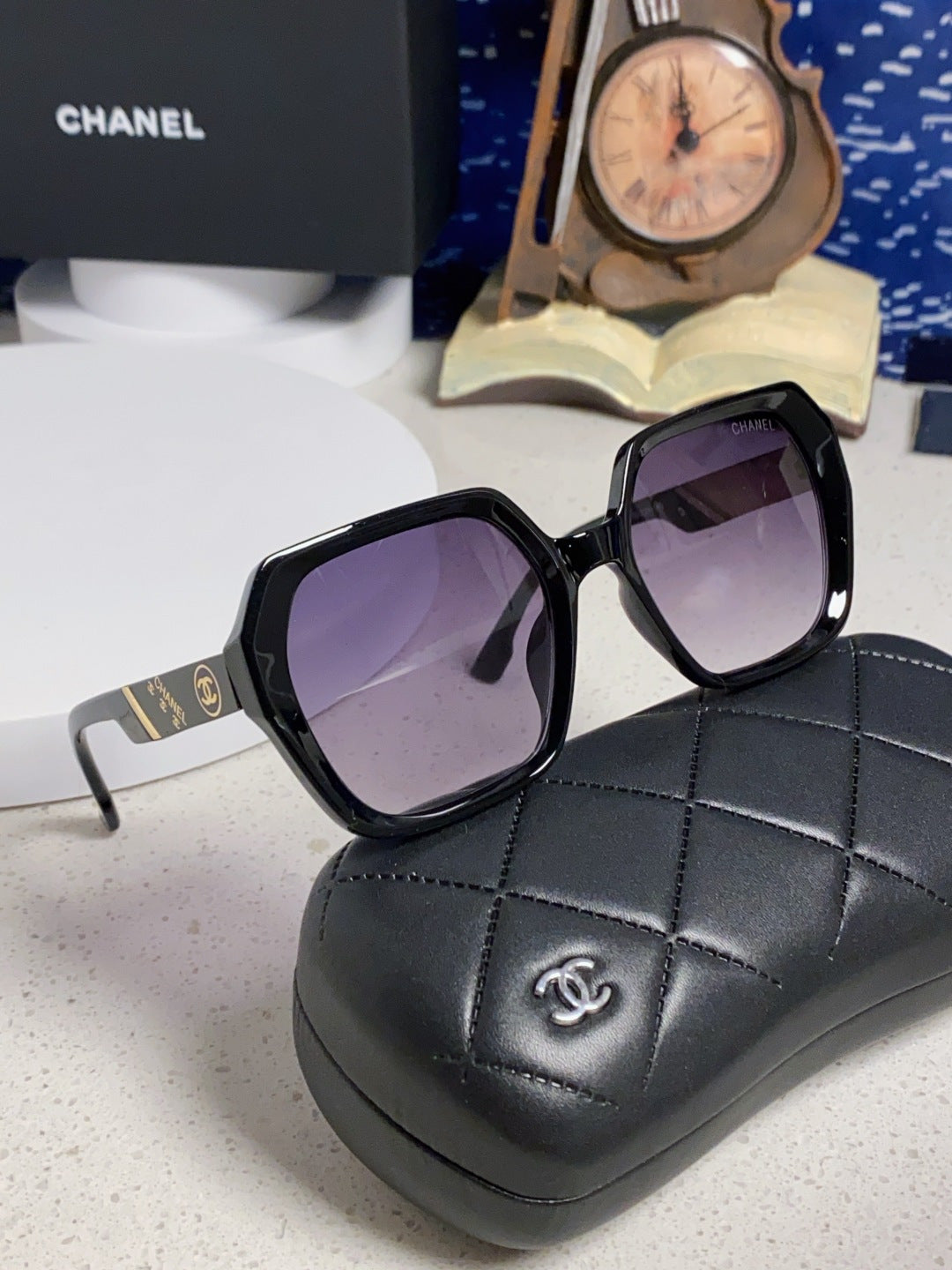 Chanel Polarized Square Gray Lens Sunglasses for Women - 158381 - detail image 10