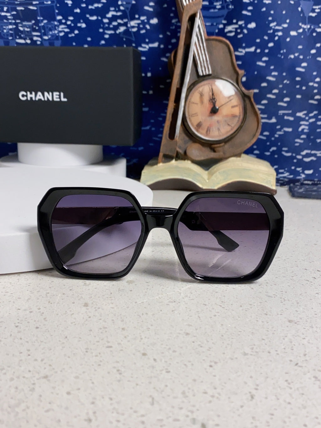 Chanel Polarized Square Gray Lens Sunglasses for Women - 158381 - detail image 9