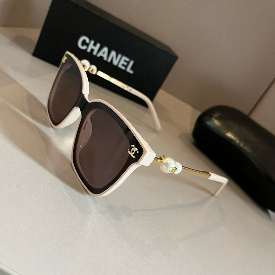Chanel Oversized Brown Lens Sunglasses for Men & Women - 415270 - detail image 3