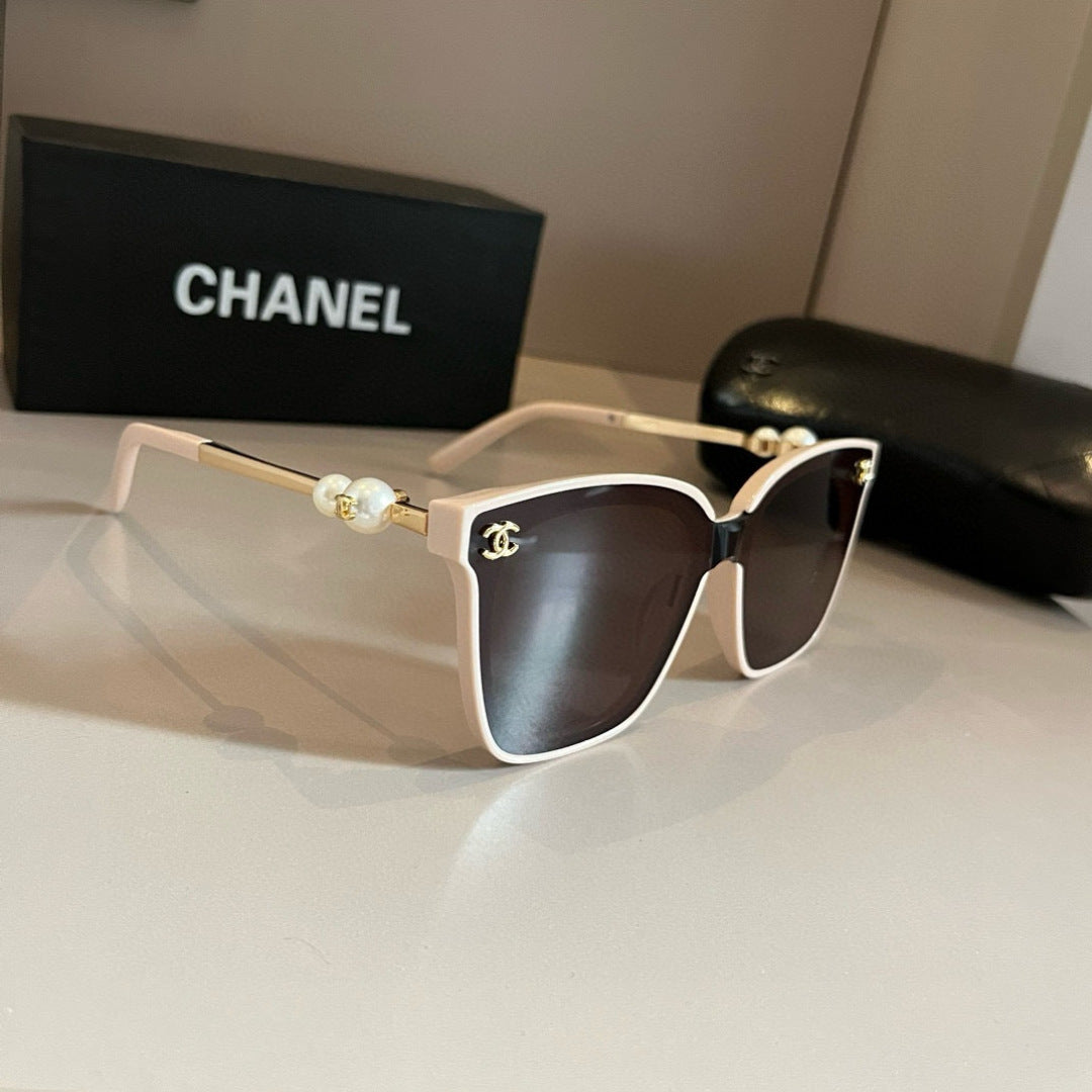Chanel Oversized Brown Lens Sunglasses for Men & Women - 415270