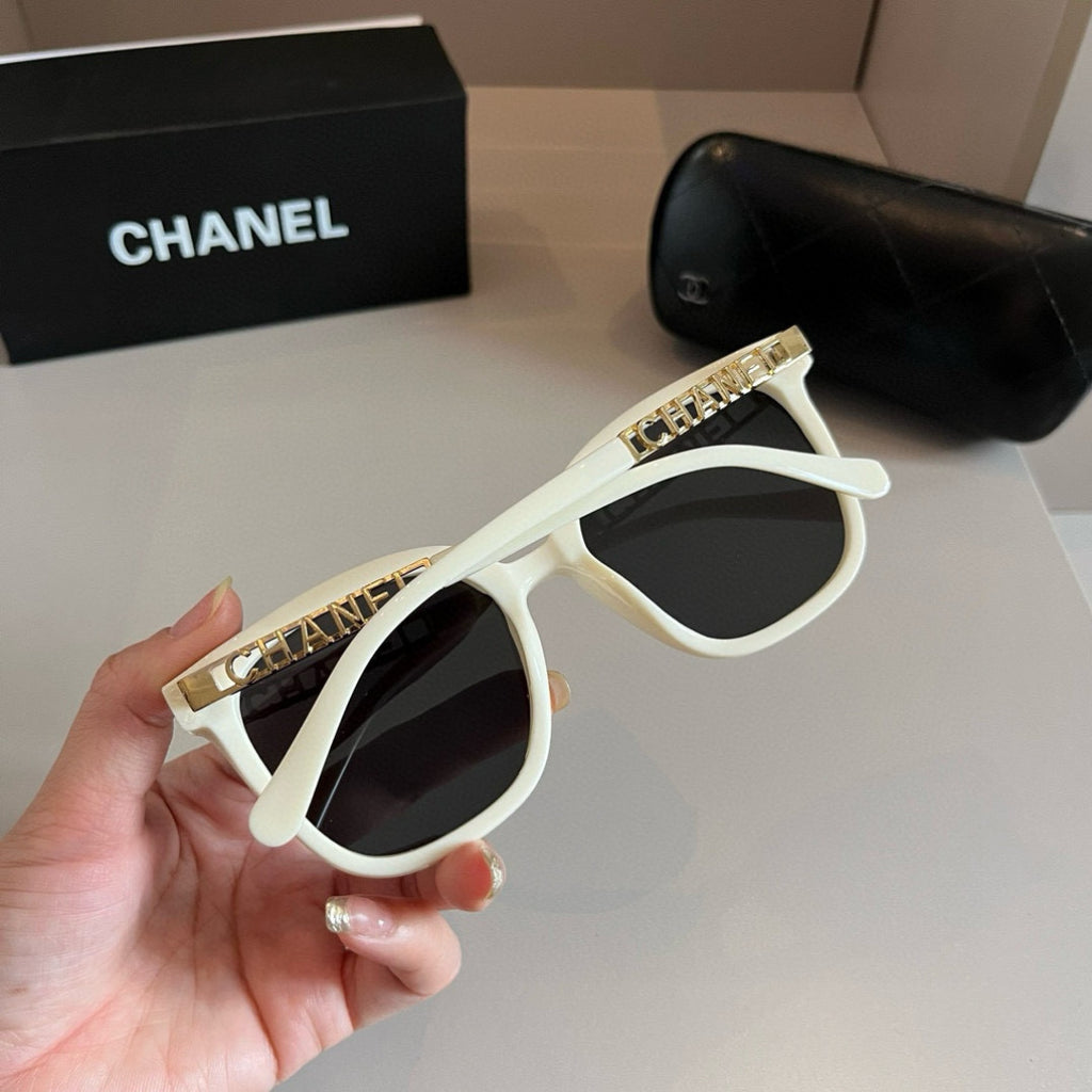 Chanel Oversized Silver Lens Sunglasses for Men & Women - 398518 - detail image 6