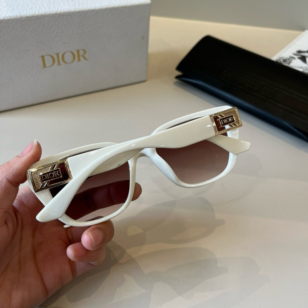 Dior Fashion Red Lens Sunglasses for Men & Women - 431815 - detail image 9
