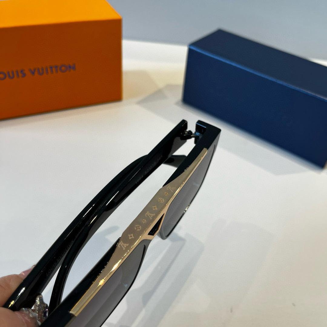 Louis Vuitton Metal Aviator Black Lens Sunglasses for Men & Women - 866882 - detail image 5