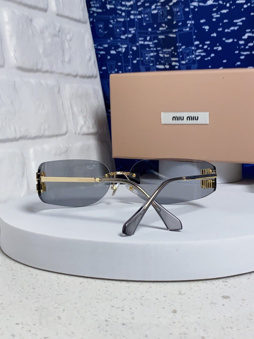 Miu Miu A51S Fashion Silver Lens Sunglasses for Men & Women - 416230 - detail image 3