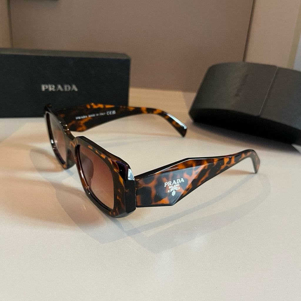 Prada SPR17WF Fashion Brown Lens Sunglasses for Men & Women - detail image 3