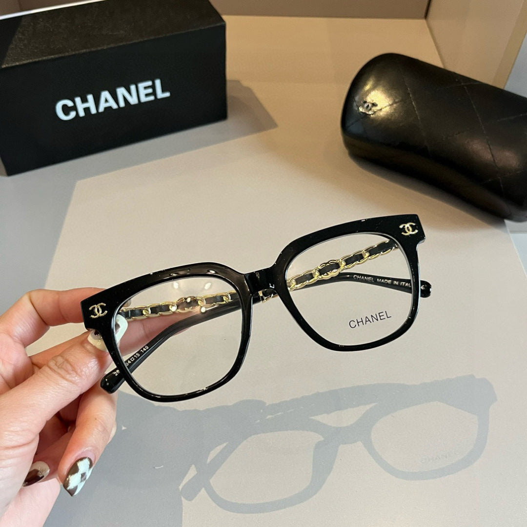 Chanel Oversized Silver Lens Sunglasses for Men & Women - 465145 - detail image 4