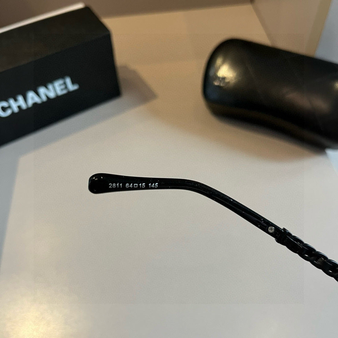 Chanel Oversized Silver Lens Sunglasses for Men & Women - 465146 - detail image 8