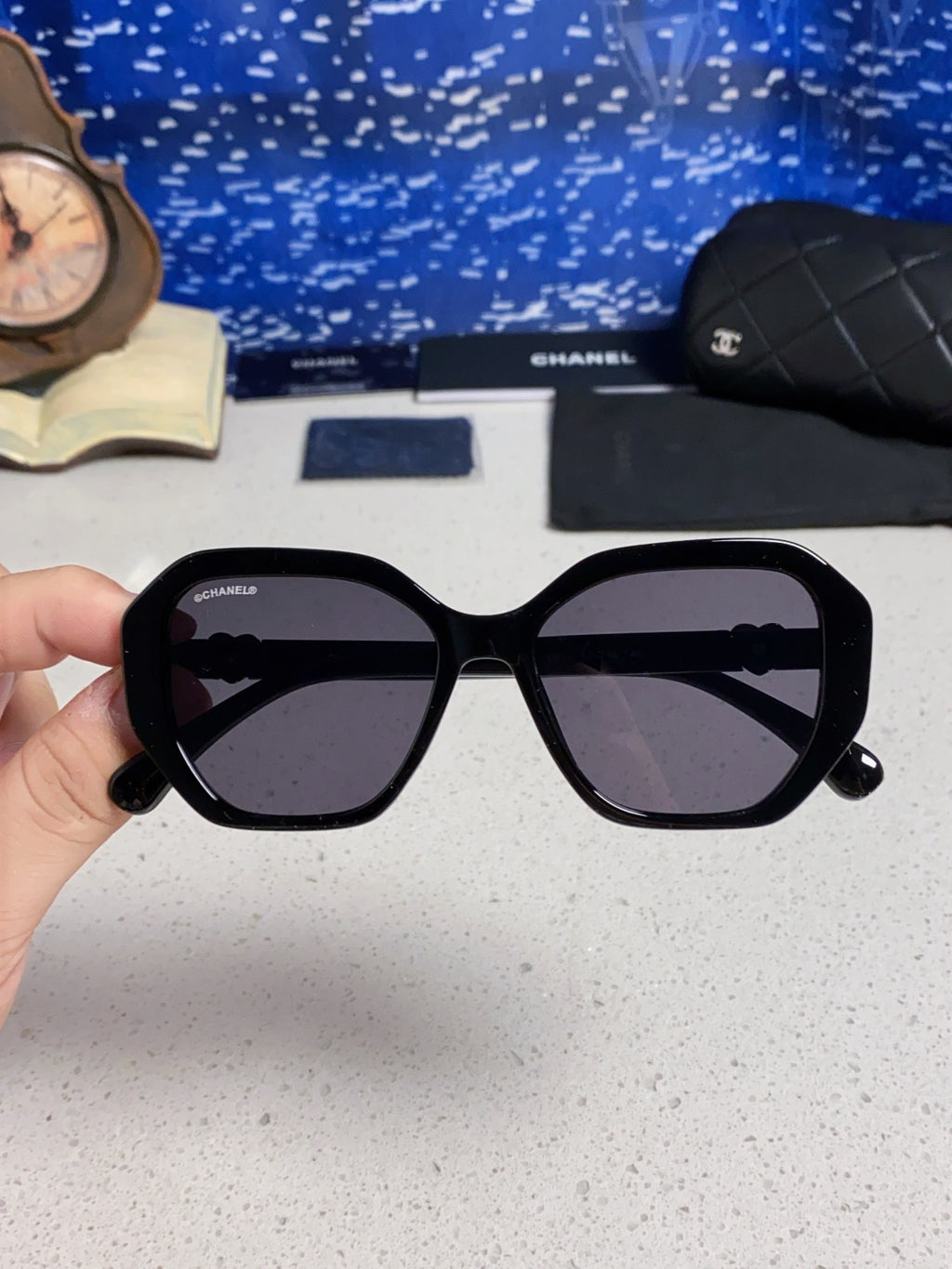 Chanel Round Gray Lens Sunglasses for Men & Women - detail image 4