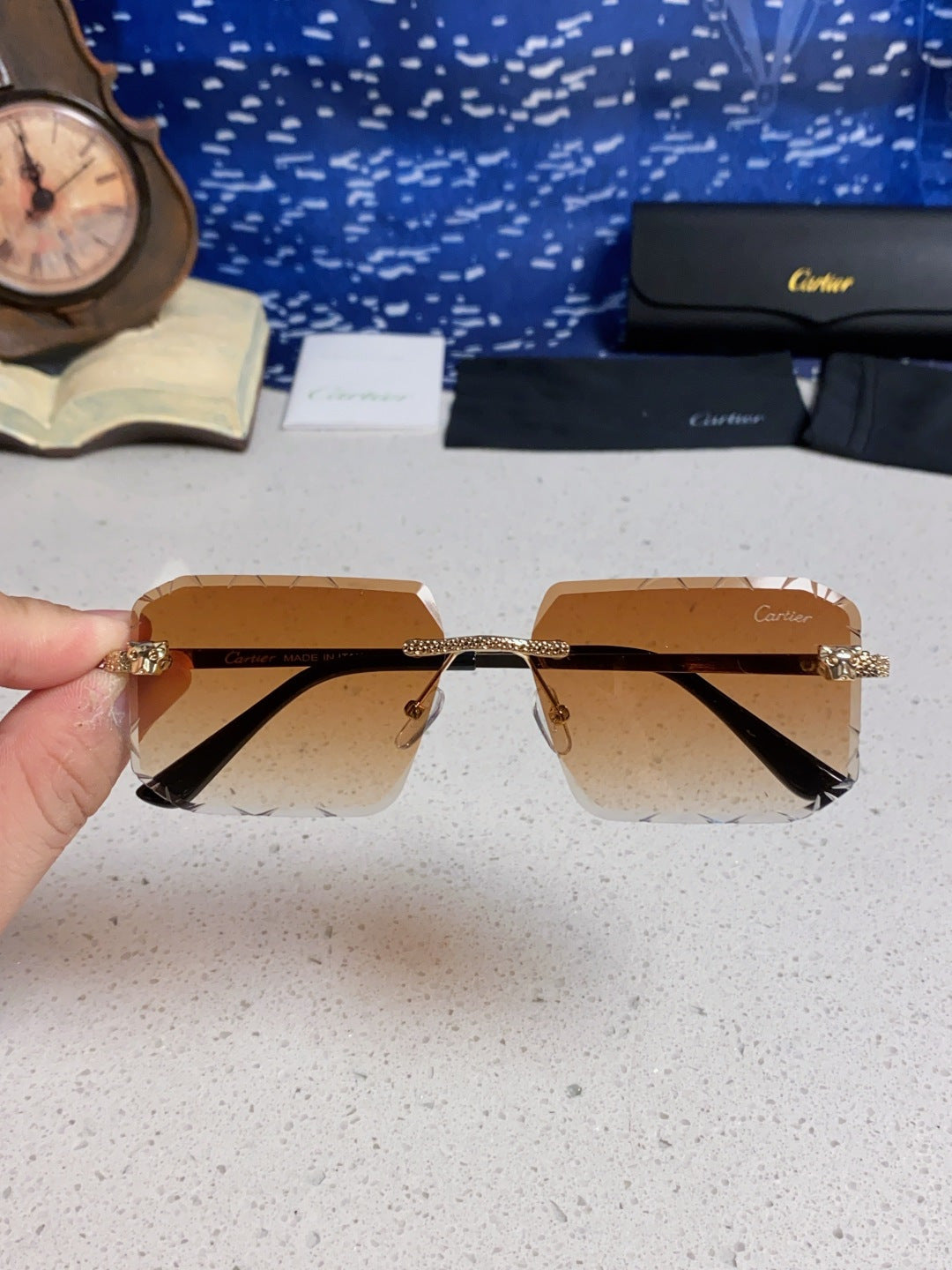 Cartier Lightweight Metal Rimless Brown Lens Sunglasses for Men & Wom - 132559 - detail image 4