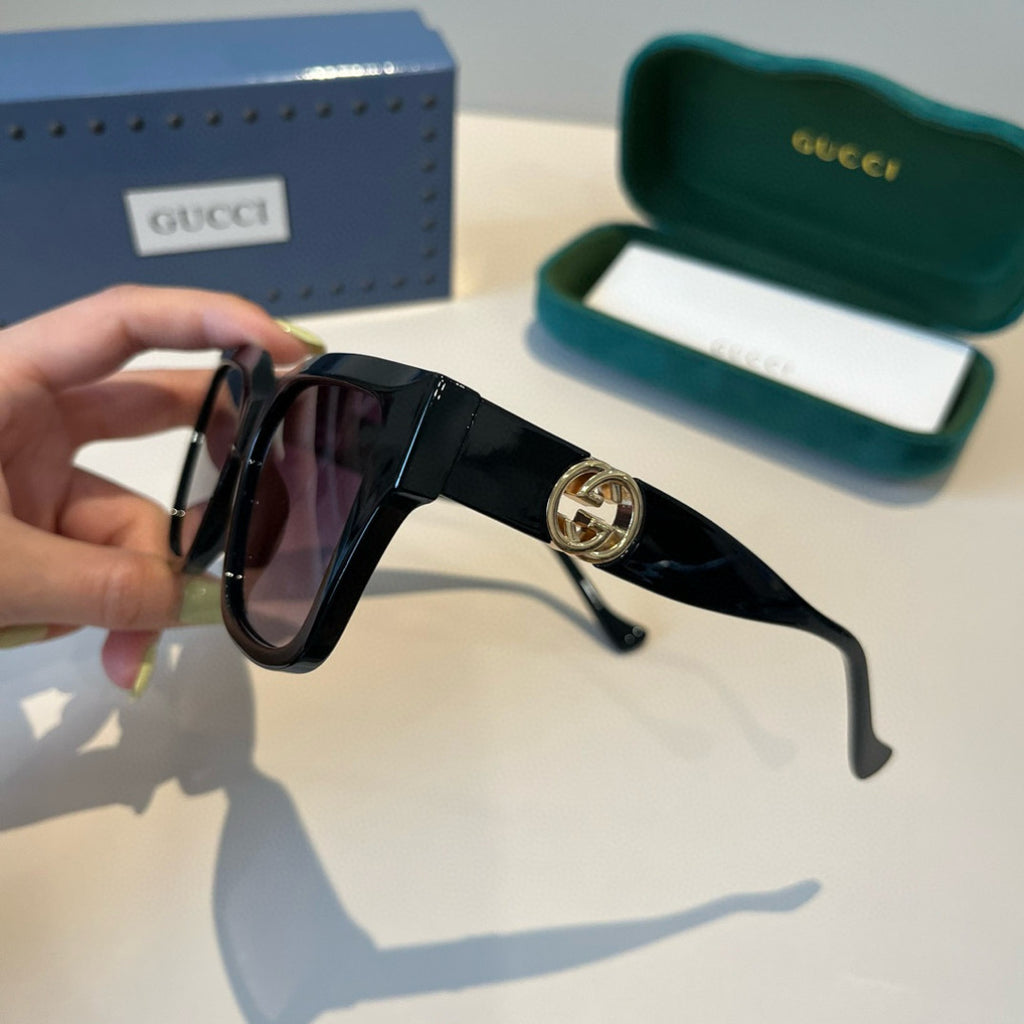 Gucci Oversized Black Lens Sunglasses for Men & Women - 448857 - detail image 9
