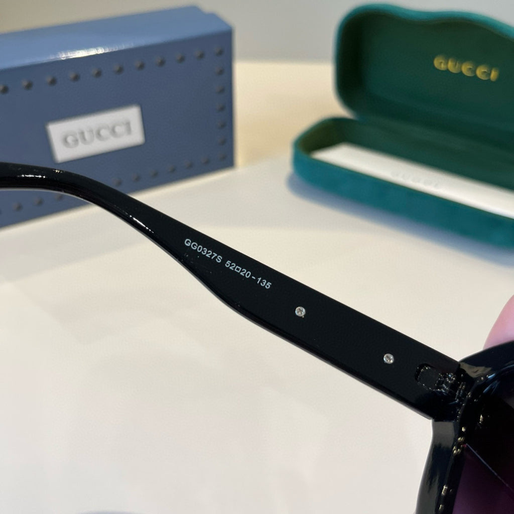 Gucci Fashion Black Lens Sunglasses for Men & Women - 997678 - detail image 9