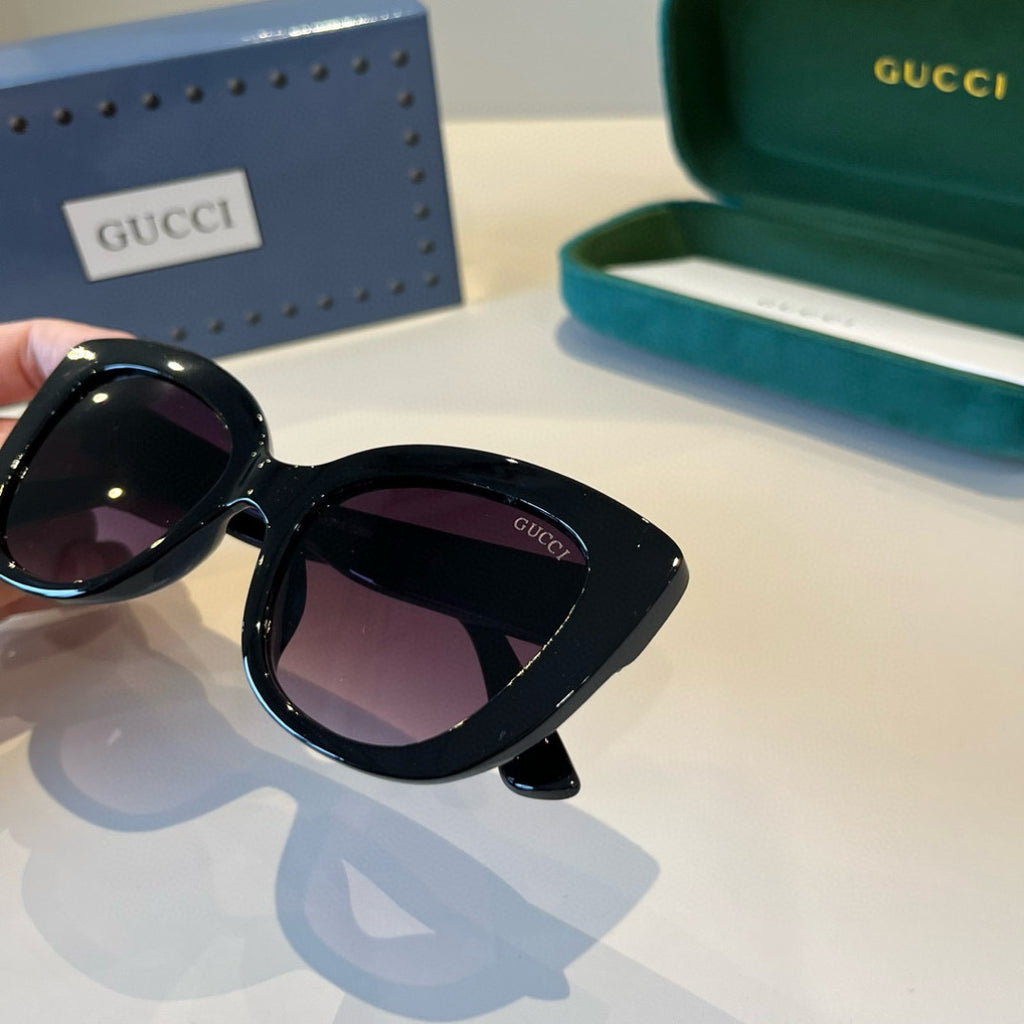 Gucci Fashion Black Lens Sunglasses for Men & Women - 997678 - detail image 7