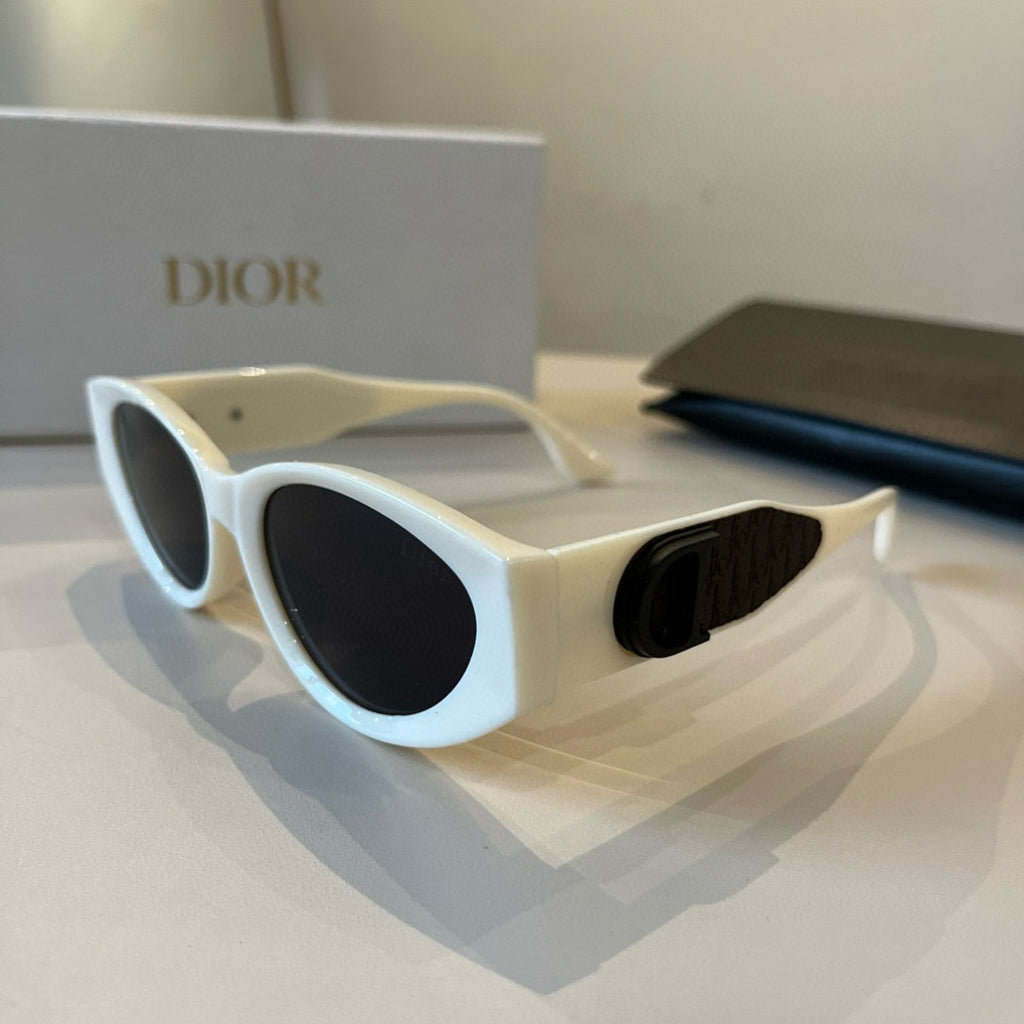 Dior Fashion Silver Lens Sunglasses for Men & Women - 449148 - detail image 4