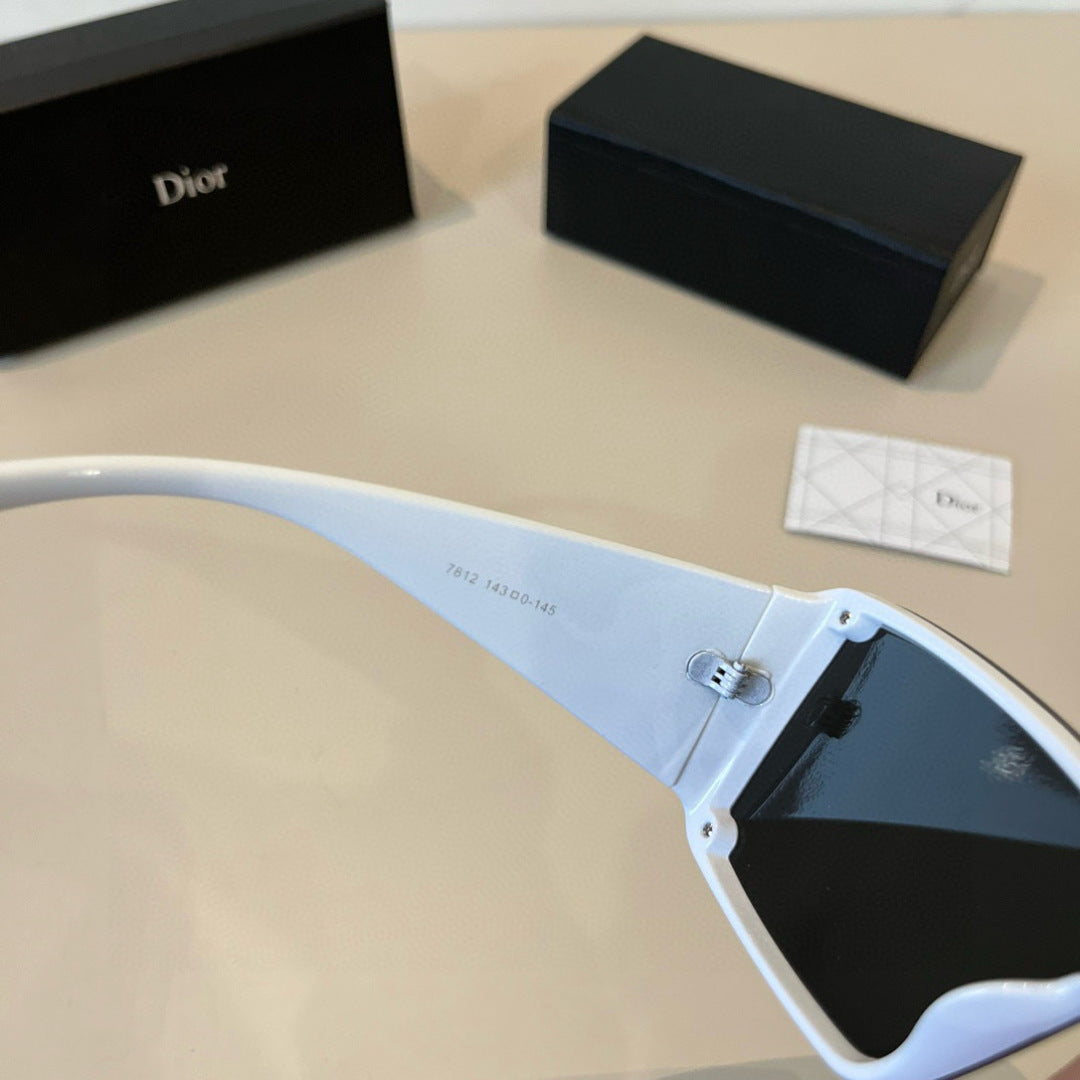 Dior Fashion Brown Lens Sunglasses for Men & Women - 449149 - detail image 8