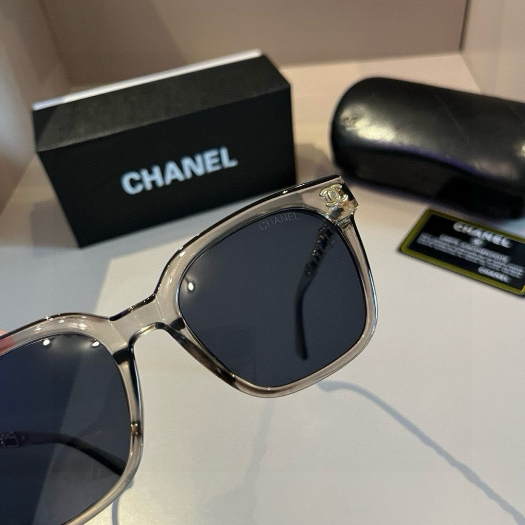 Chanel Square Gold Lens Sunglasses for Men & Women - 382277 - detail image 2