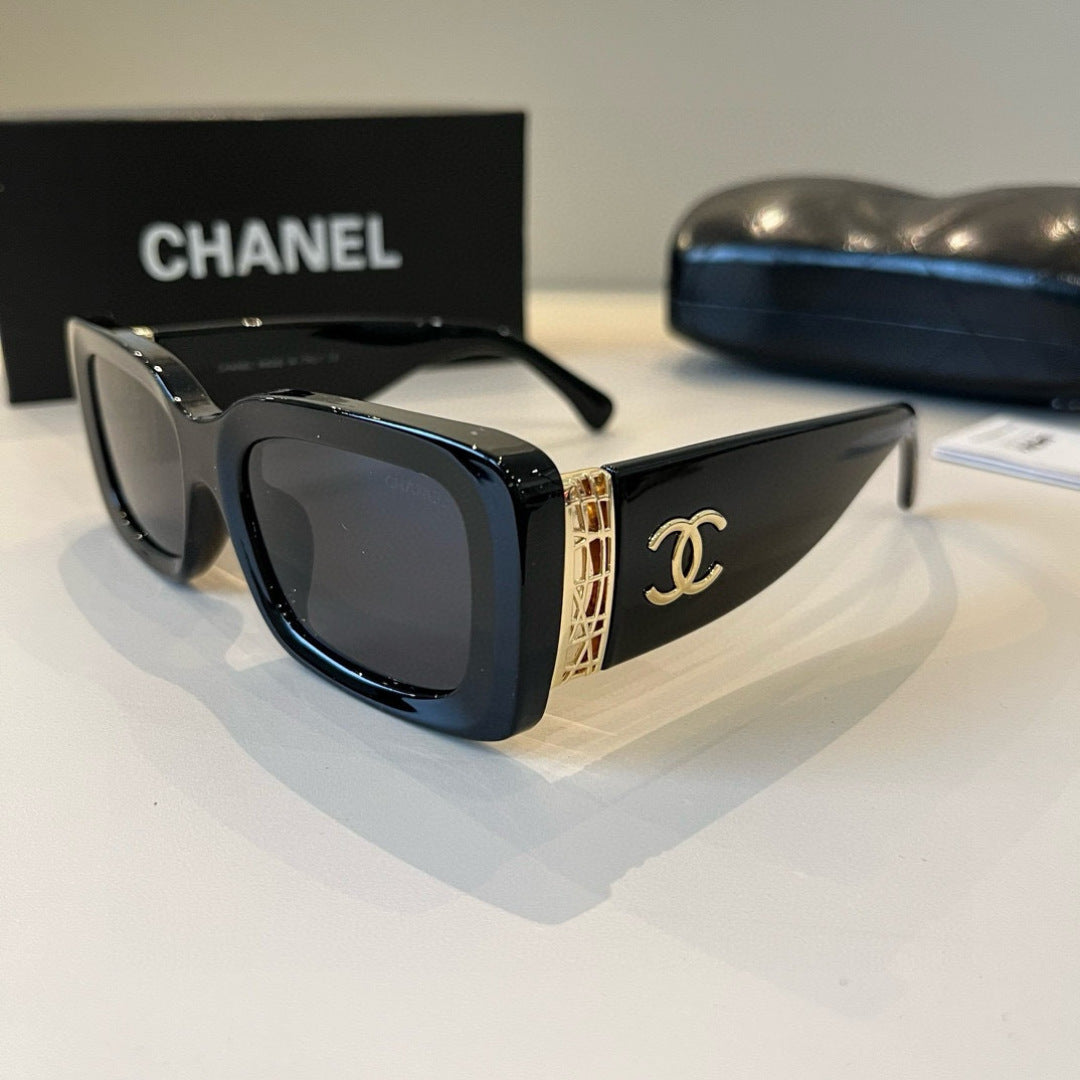 Chanel Fashion Black Lens Sunglasses for Men & Women - 382280 - detail image 3