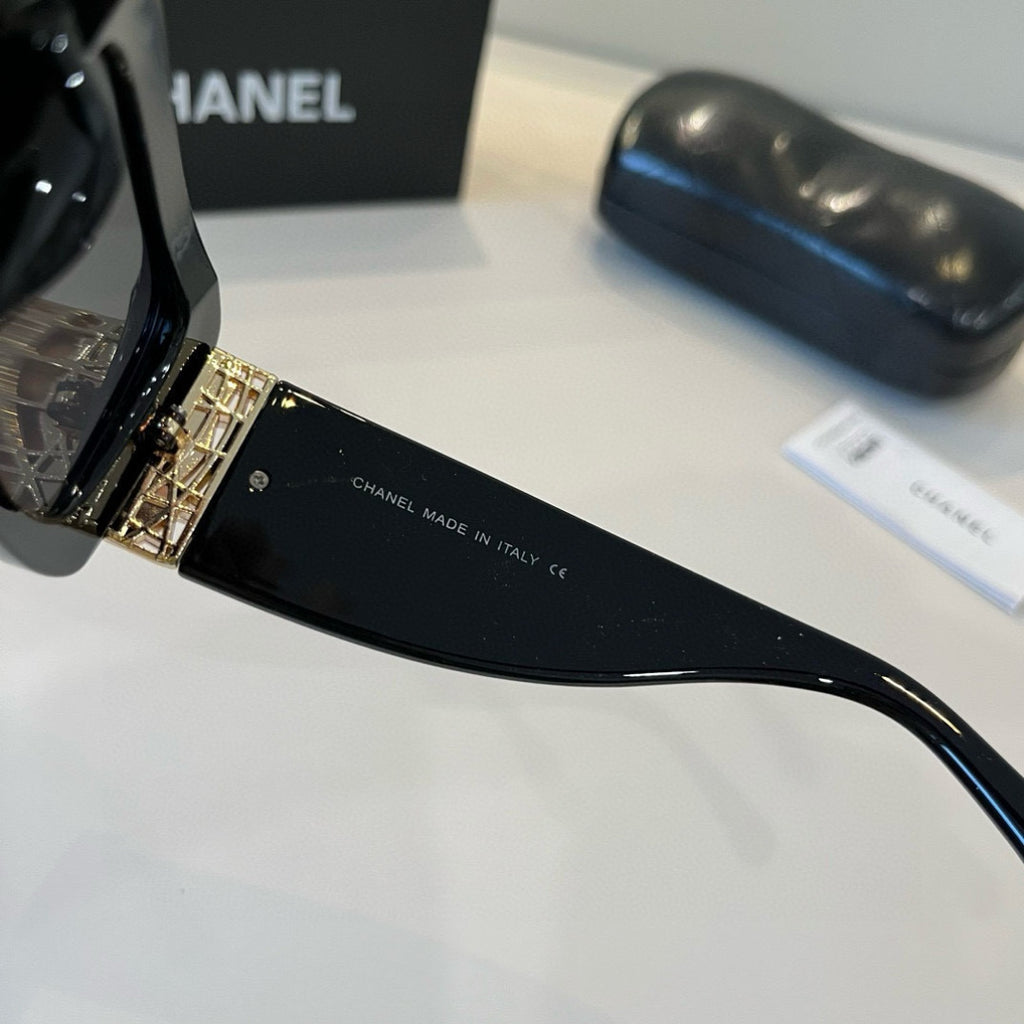 Chanel Fashion Black Lens Sunglasses for Men & Women - 382280 - detail image 9
