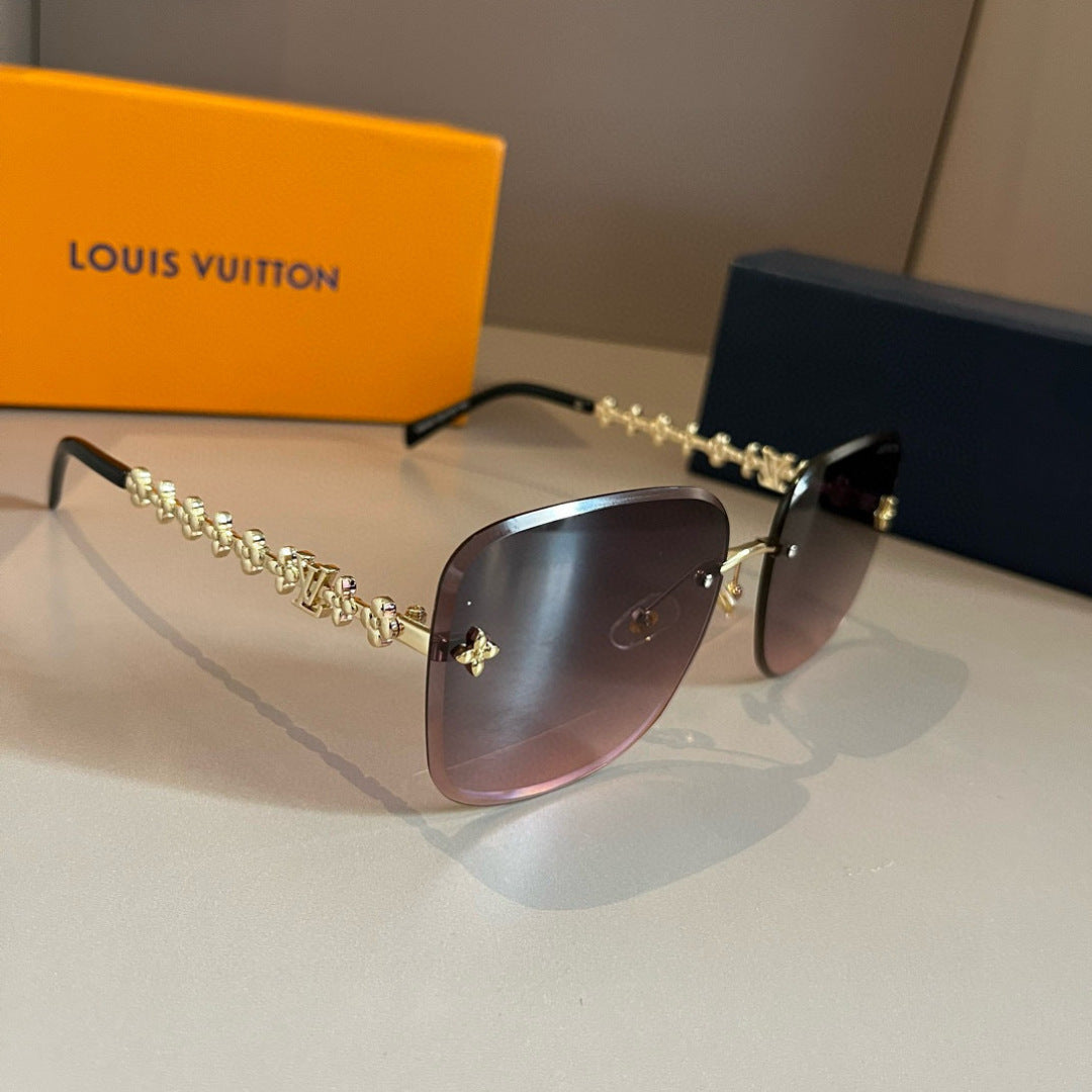 Louis Vuitton Fashion Gold Lens Sunglasses for Men & Women - 371436