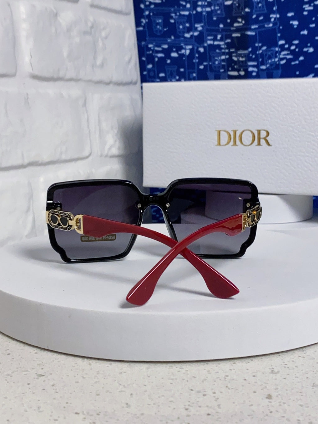 Dior Polarized Fashion Gray Lens Sunglasses for Men & Women - 398768 - detail image 3