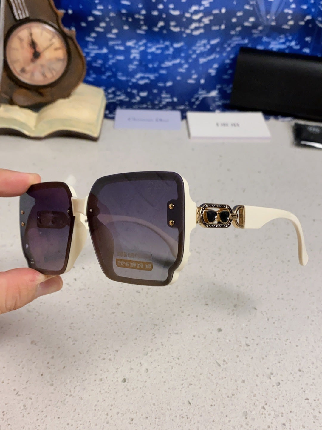 Dior Polarized Fashion Silver Lens Sunglasses for Men & Women - detail image 6