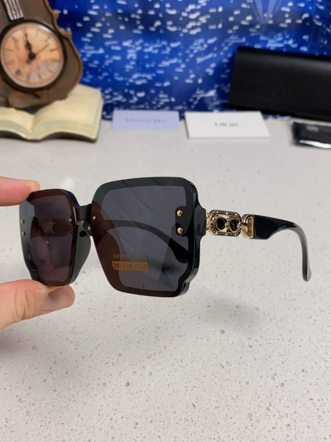Dior Polarized Fashion Black Lens Sunglasses for Men & Women - 398771 - detail image 6