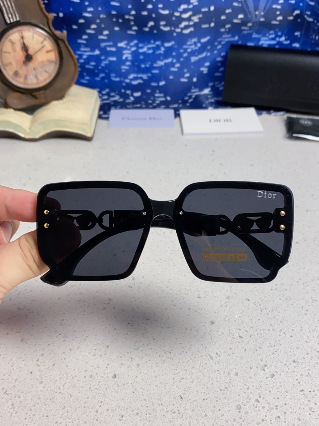 Dior Polarized Fashion Black Lens Sunglasses for Men & Women - 398771 - detail image 4