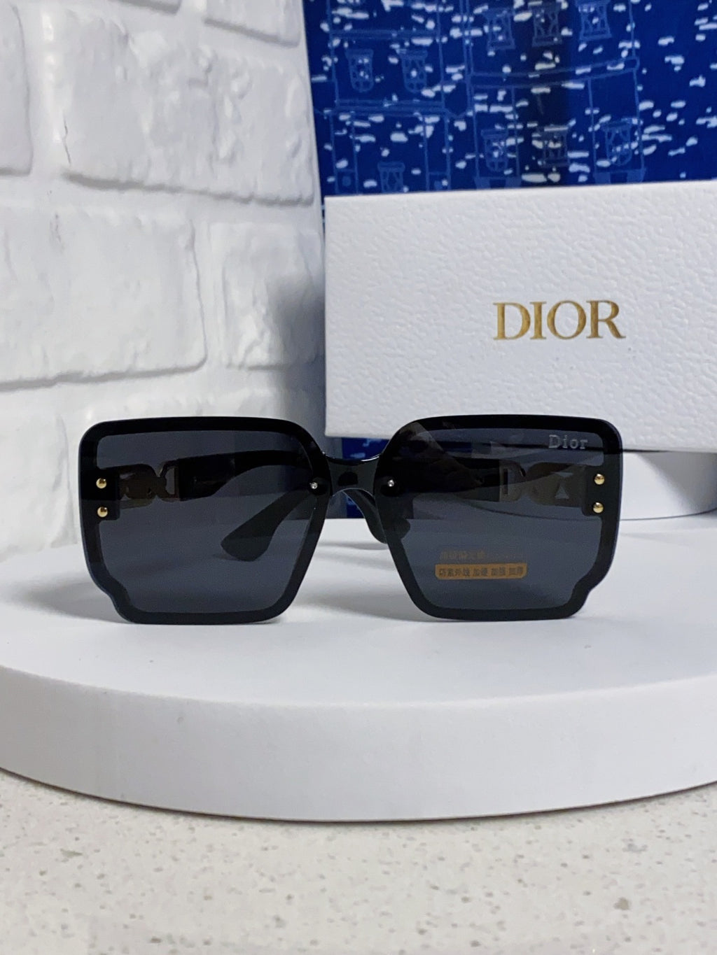 Dior Polarized Fashion Black Lens Sunglasses for Men & Women - 398771 - detail image 2