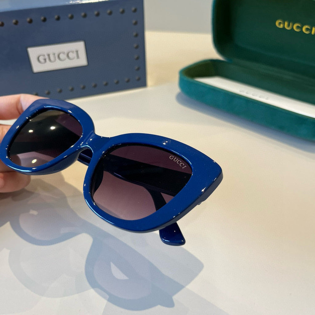 Gucci Fashion Black Lens Sunglasses for Men & Women - 414991 - detail image 7
