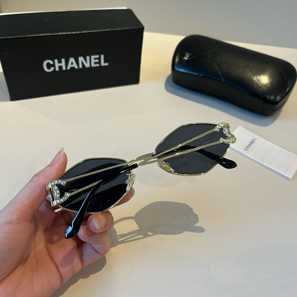 Chanel Metal Fashion Silver Lens Sunglasses for Men & Women - 371665 - detail image 9