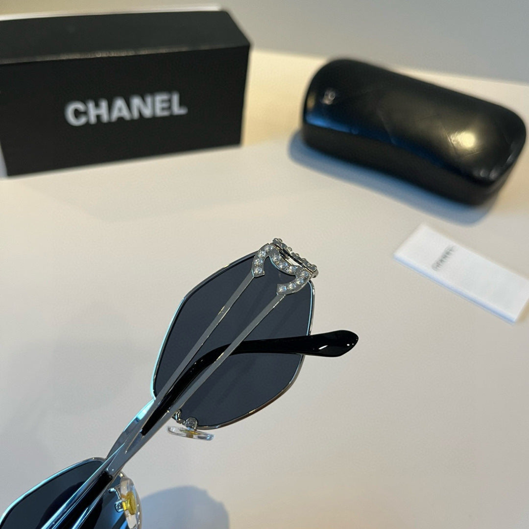 Chanel Metal Fashion Silver Lens Sunglasses for Men & Women - 371666 - detail image 8