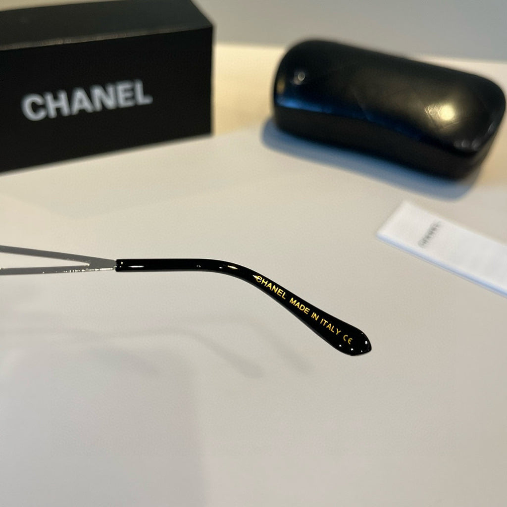 Chanel Metal Fashion Silver Lens Sunglasses for Men & Women - 371666 - detail image 10