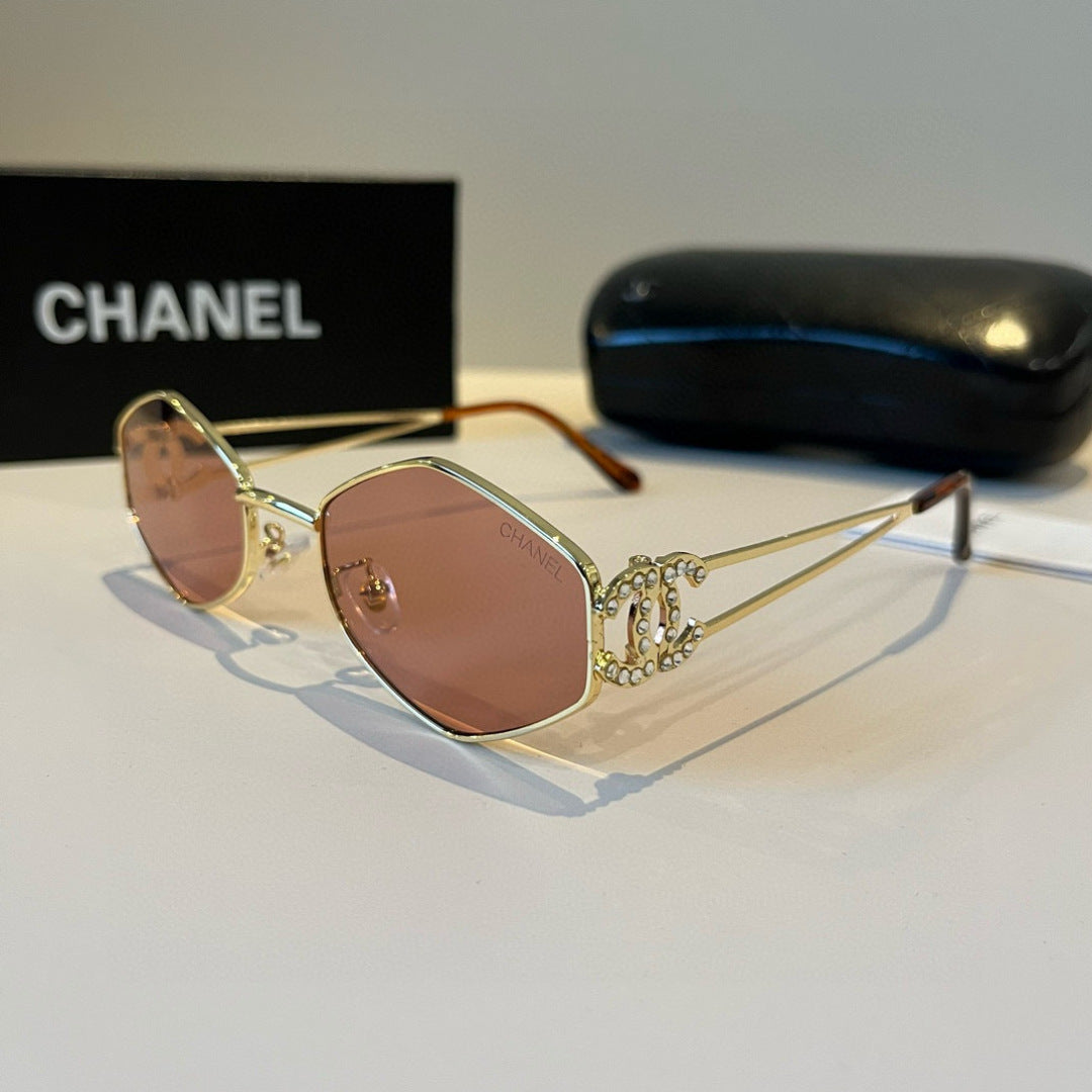 Chanel Metal Fashion Red Lens Sunglasses for Men & Women - 371667 - detail image 3