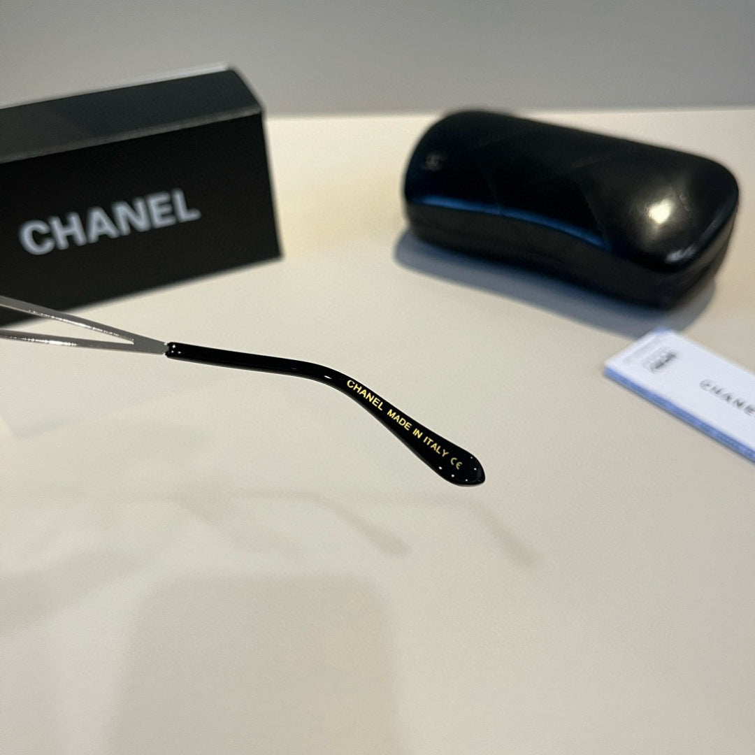 Chanel Metal Fashion Silver Lens Sunglasses for Men & Women - 866994 - detail image 9