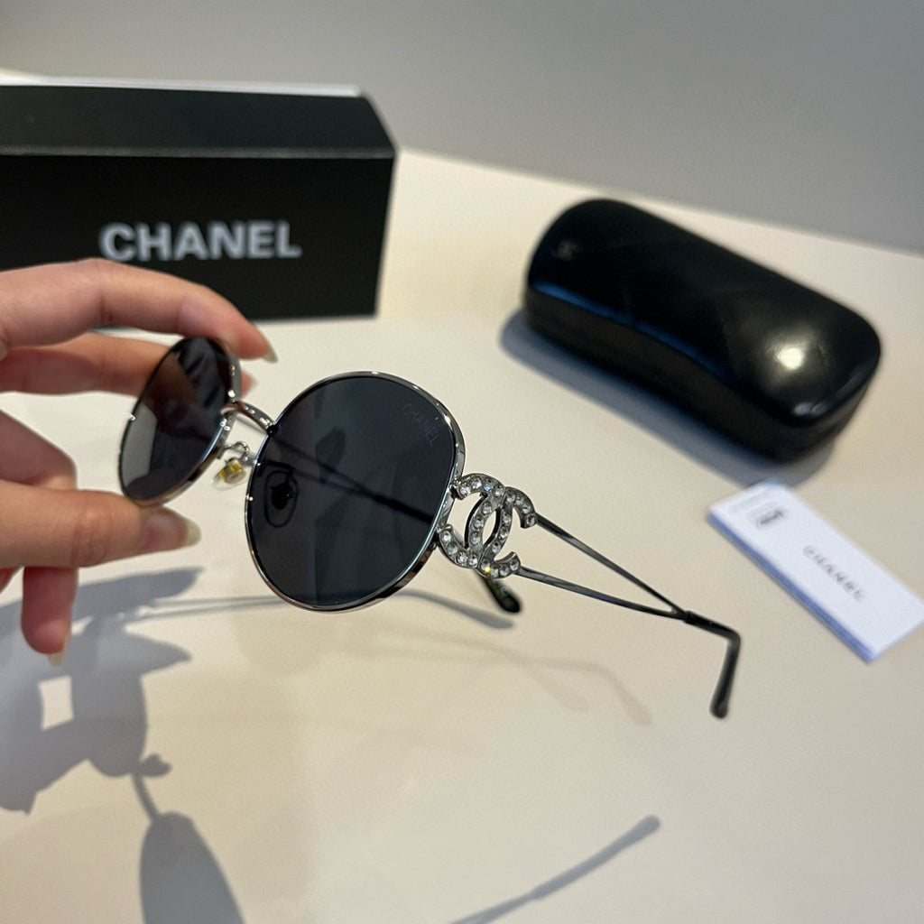 Chanel Metal Fashion Silver Lens Sunglasses for Men & Women - 866995 - detail image 4