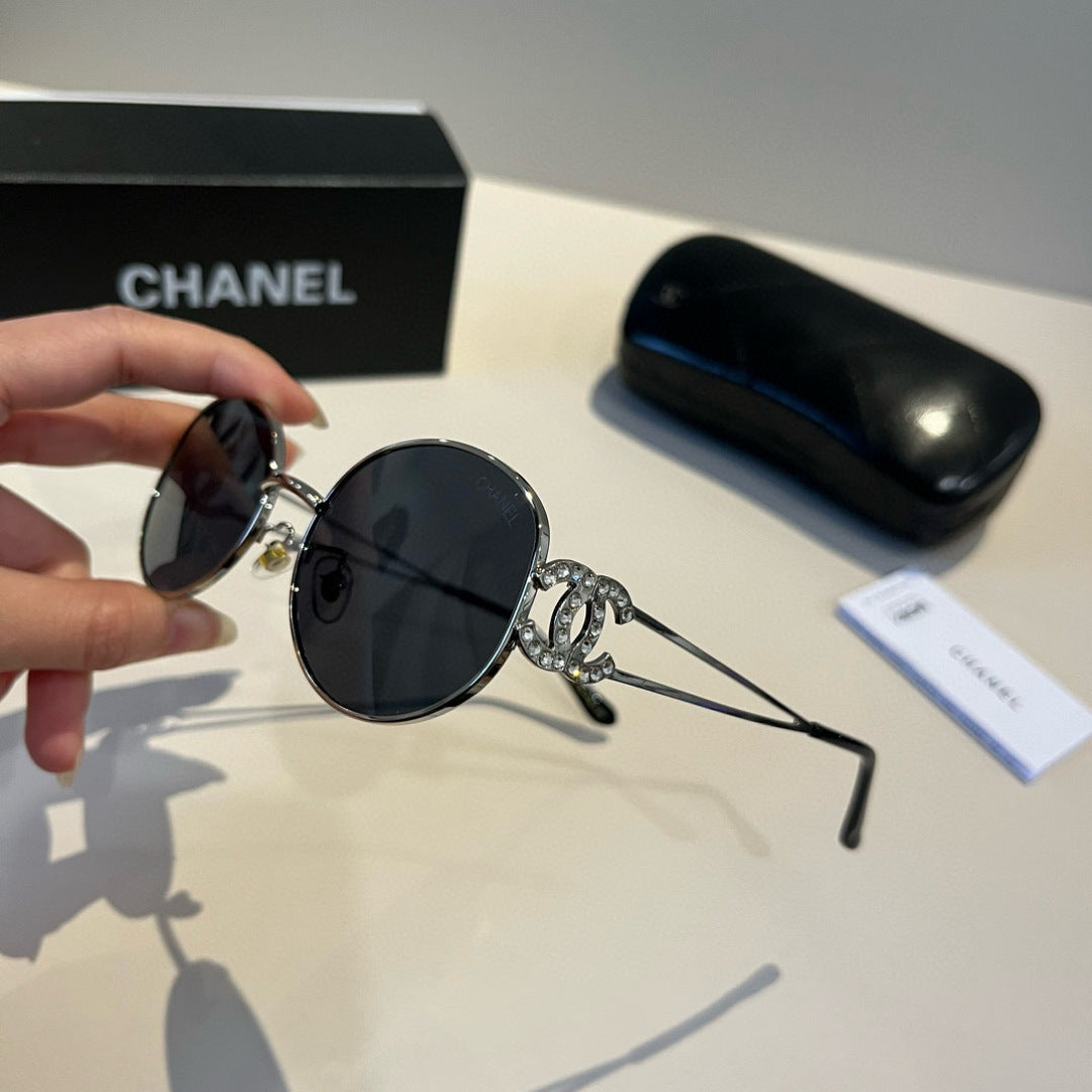 Chanel Metal Fashion Silver Lens Sunglasses for Men & Women - 866995 - detail image 4