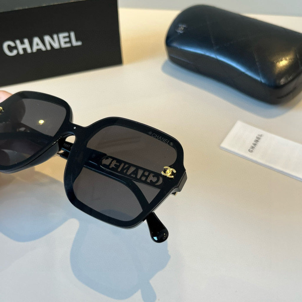 Chanel Fashion Black Lens Sunglasses for Men & Women - 415215 - detail image 6