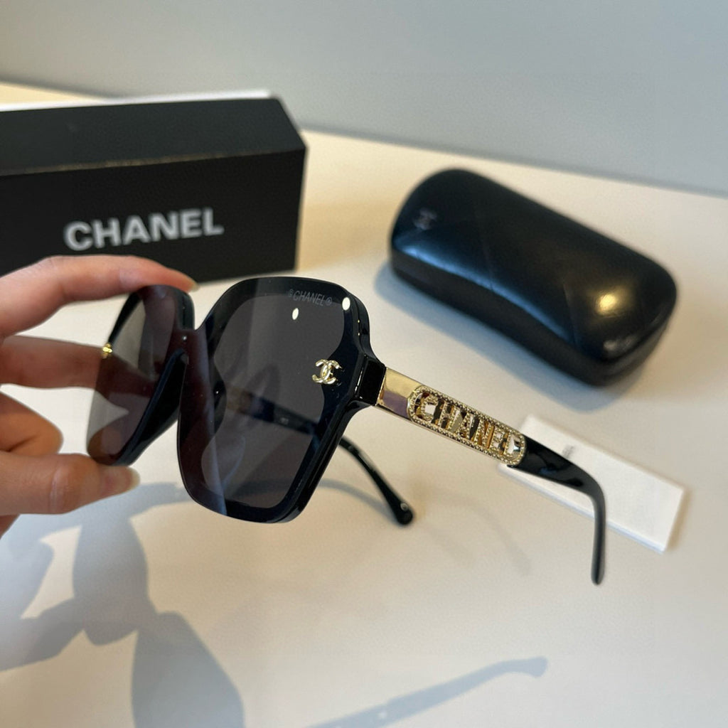Chanel Fashion Black Lens Sunglasses for Men & Women - 866996 - detail image 4