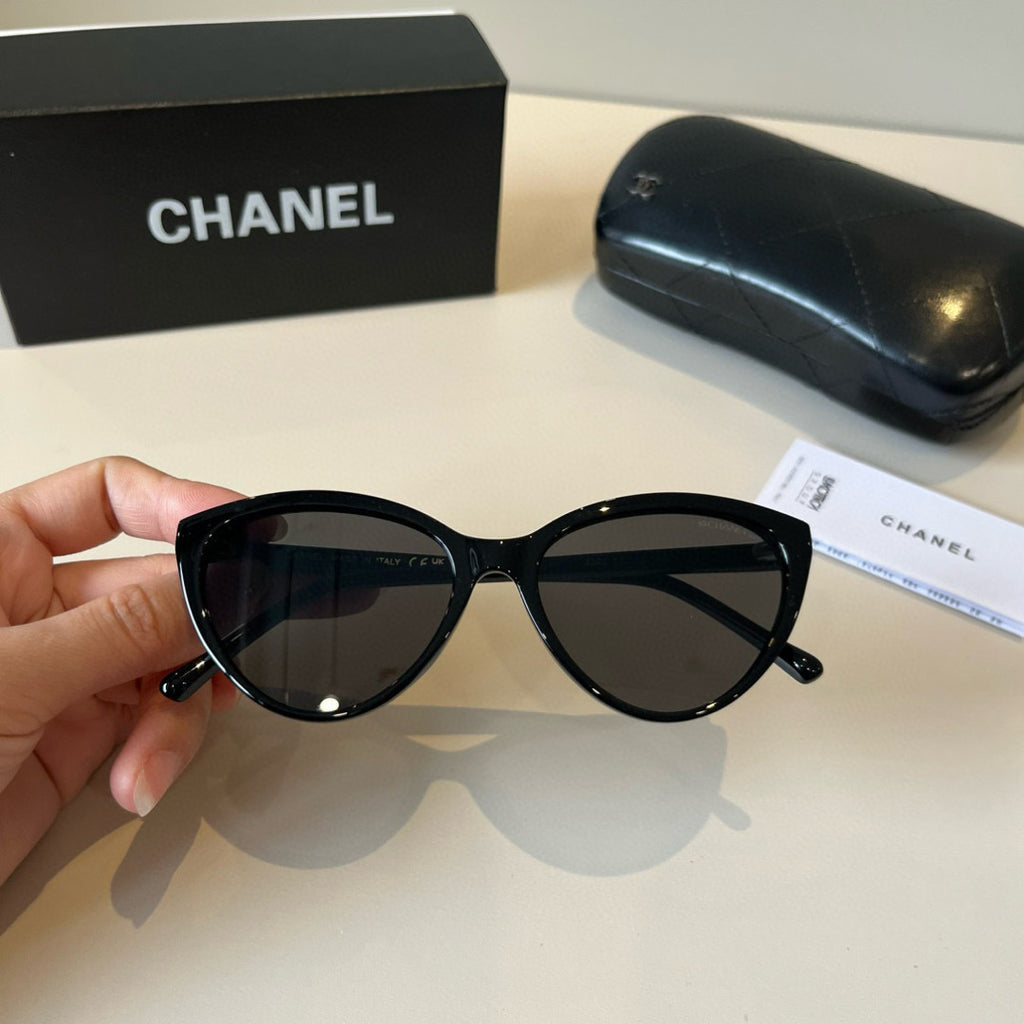 Chanel Fashion Black Lens Sunglasses for Men & Women - 866998 - detail image 5