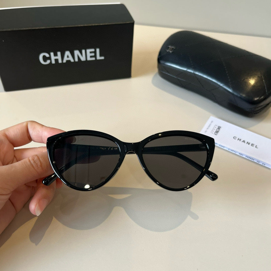 Chanel Fashion Black Lens Sunglasses for Men & Women - 866998 - detail image 5