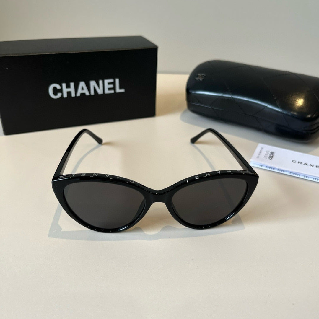 Chanel Fashion Black Lens Sunglasses for Men & Women - 866998 - detail image 2