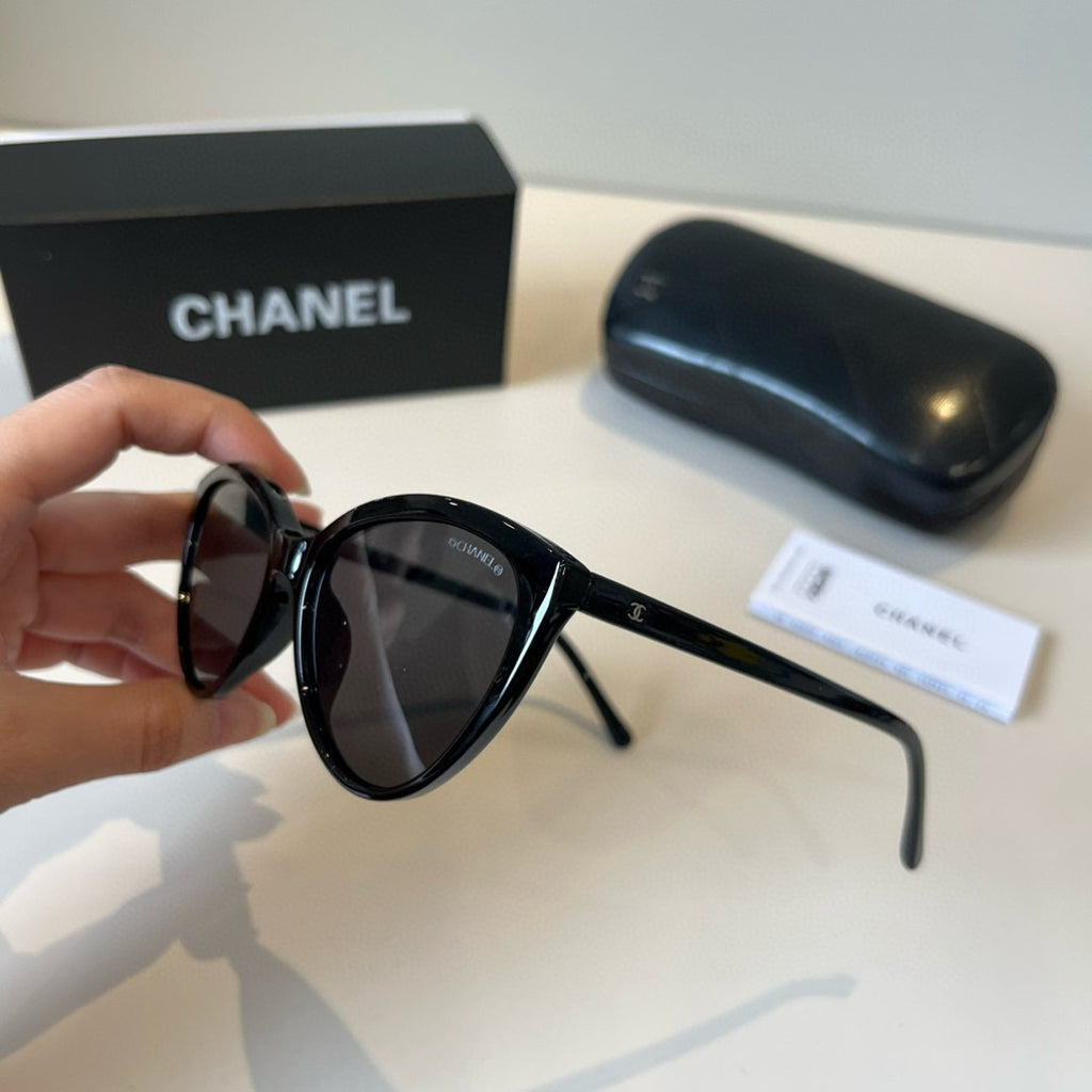 Chanel Fashion Black Lens Sunglasses for Men & Women - 866998 - detail image 4