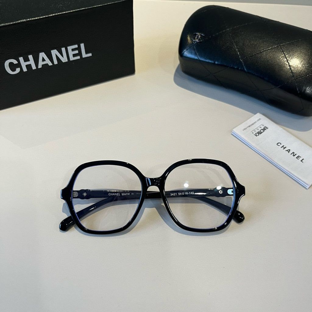 Chanel Blue-Light Fashion Silver Lens Sunglasses for Men & Women - 867001 - detail image 5
