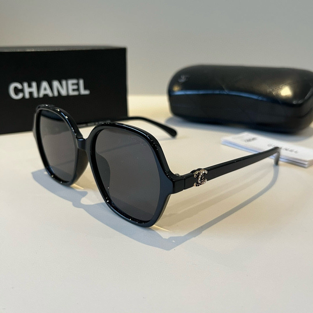 Chanel Blue-Light Fashion Black Lens Sunglasses for Men & Women - 382282 - detail image 3