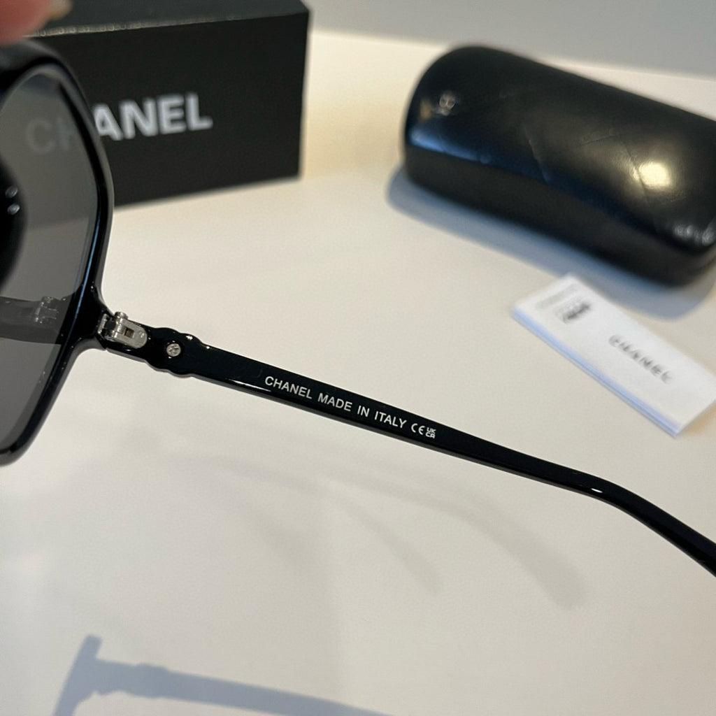 Chanel Blue-Light Fashion Black Lens Sunglasses for Men & Women - 867002 - detail image 9
