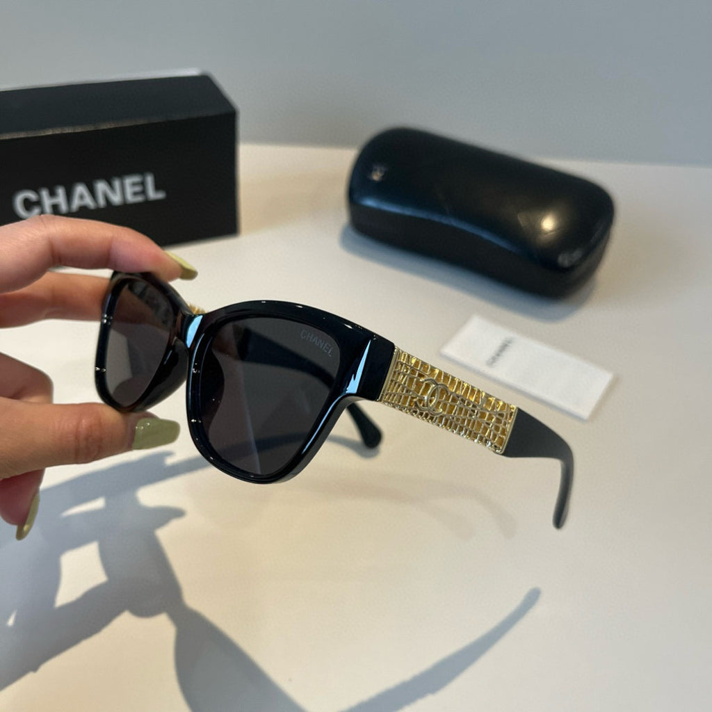 Chanel Fashion Black Lens Sunglasses for Men & Women - 867003 - detail image 4