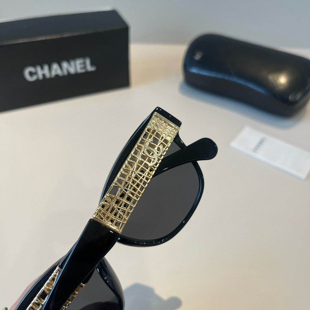 Chanel Fashion Black Lens Sunglasses for Men & Women - 867003 - detail image 7