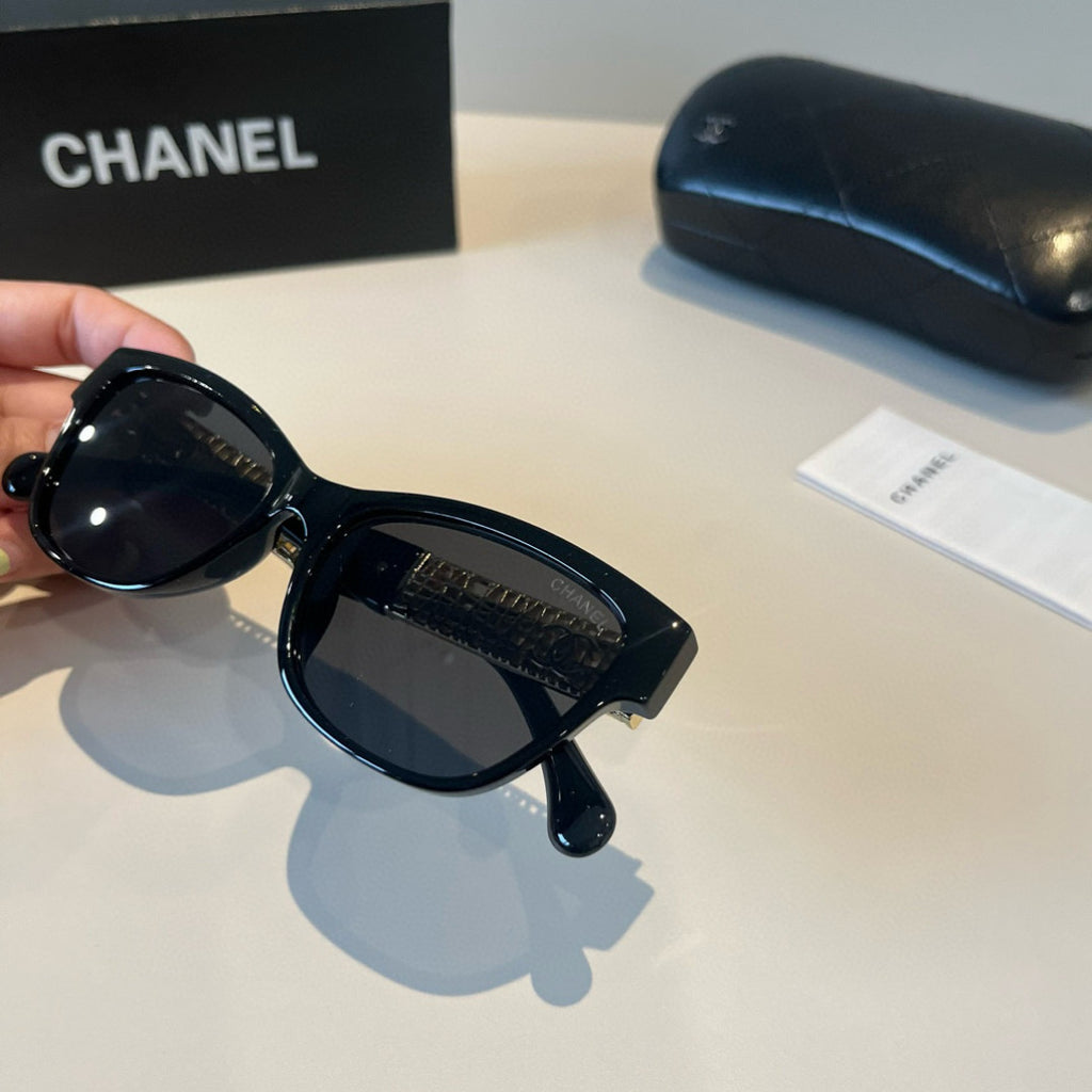 Chanel Fashion Black Lens Sunglasses for Men & Women - 867003 - detail image 6