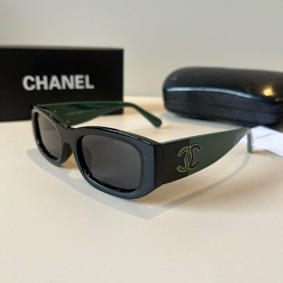 Chanel Fashion Black Lens Sunglasses for Men & Women - 867007 - detail image 3