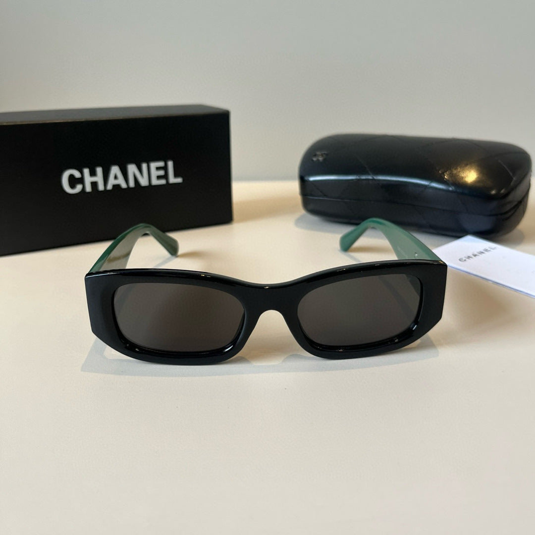 Chanel Fashion Black Lens Sunglasses for Men & Women - 867007 - detail image 2