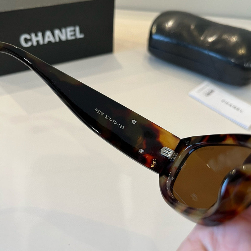 Chanel Fashion Black Lens Sunglasses for Men & Women - 382284 - detail image 11